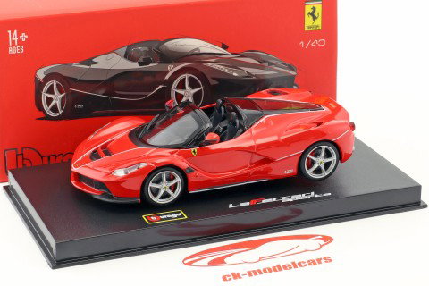 Ferrari LaFerrari Aperta vermelho 1:43 Bburago Signature