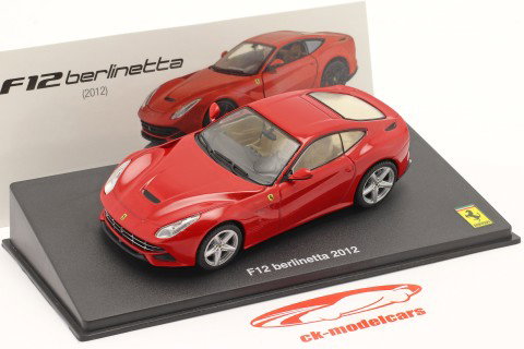 Ferrari F12 Berlinetta Año de construcción 2012 con Escaparate rojo 1:43 Altaya
