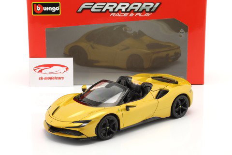 Ferrari SF90 Spider Baujahr 2021 gold metallic 1:18 Bburago