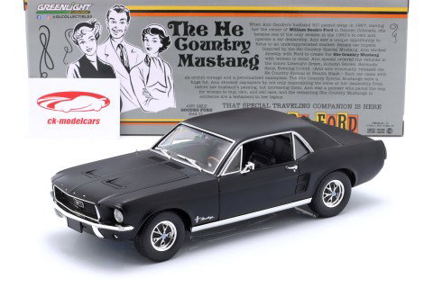 Ford Mustang Coupe Byggeår 1968 frostet sort 1:18 Greenlight