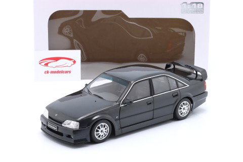 Opel Omega Evo 500 Byggeår 1990 sort metallisk 1:18 Solido