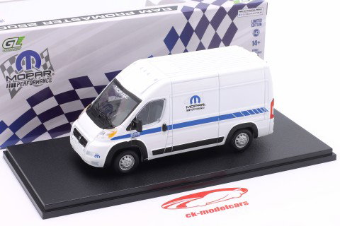 Ram Promaster 2500 Year 2018 white / blue 1:43 Greenlight