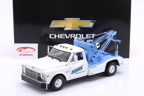 Chevrolet C-30 dépanneuse Roscoe Tow Service 1969 blanc / bleu 1:18 Greenlight