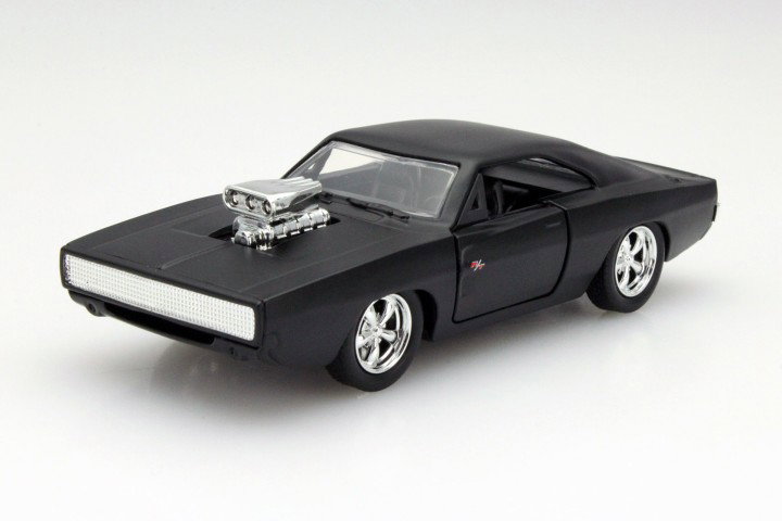 Dodge Charger R/T Fast and Furious 7 2015 matt schwarz 1:32 Jada Toys