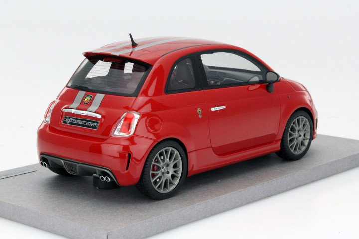 Fiat 695 Abarth Ferrari Tribute Baujahr 2010 rot 1:18 BBR