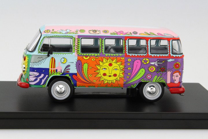 Volkswagen VW Kombi T2 Bus Baujahr 1976 Hippie Car 1:43 Premium X