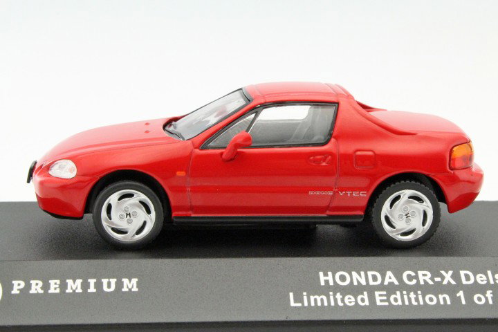 Honda CR-X Delsol Year 1992 red 1:43 Triple 9