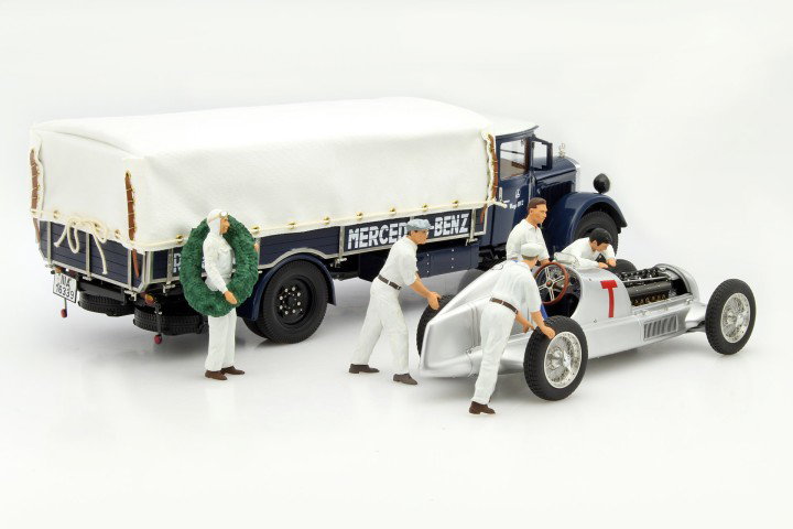 Set: 5x Figutec chiffres Mercedes LKW LO 2750 mit Mercedes W25 T-Car 1:18 CMC