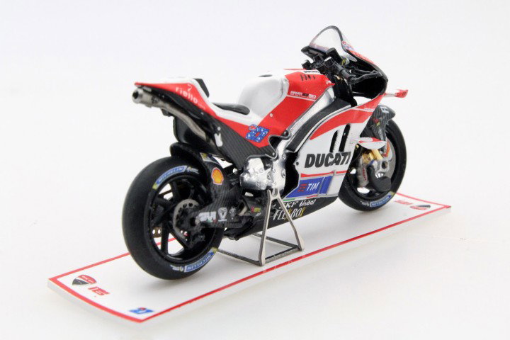 Casey Stoner Ducati Desmo16 GP #27 MotoGP 2016 test Austria 1:43 Spark