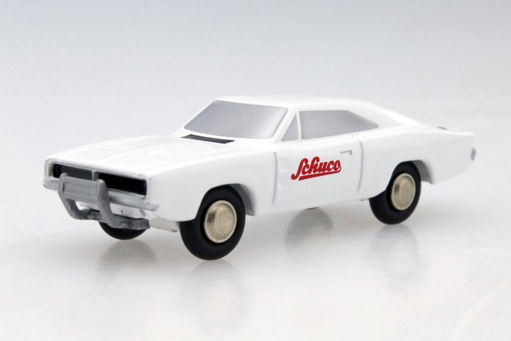 Dodge Charger Toy Fair Nürnberg 2017 white 1:87 Schuco