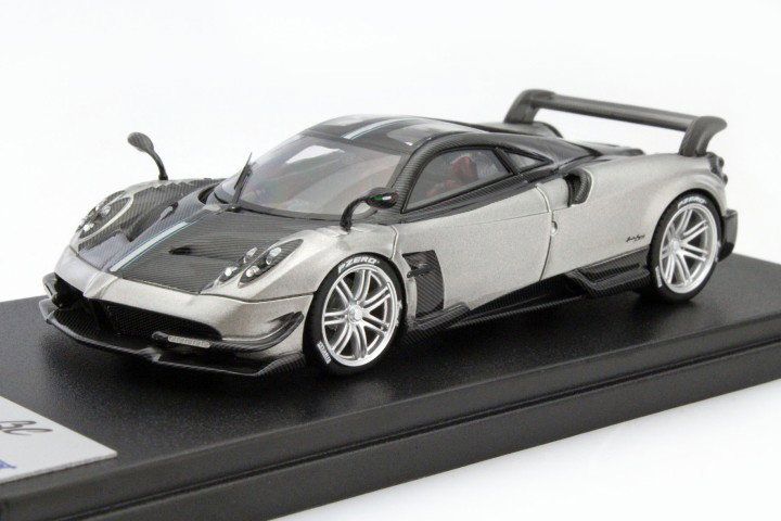 Pagani Huayra BC gray / carboxylic 1:43 LookSmart