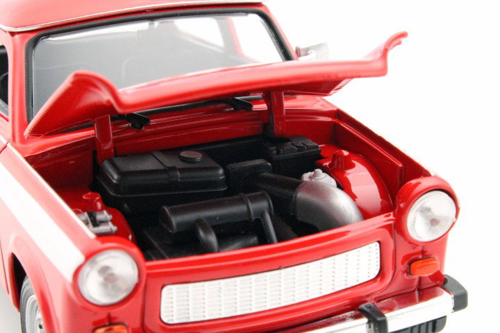Trabant 601 fire Department red / white 1:24 Welly