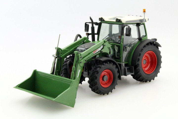 Fendt 211 Vario met voorladers groen 1:32 Schuco