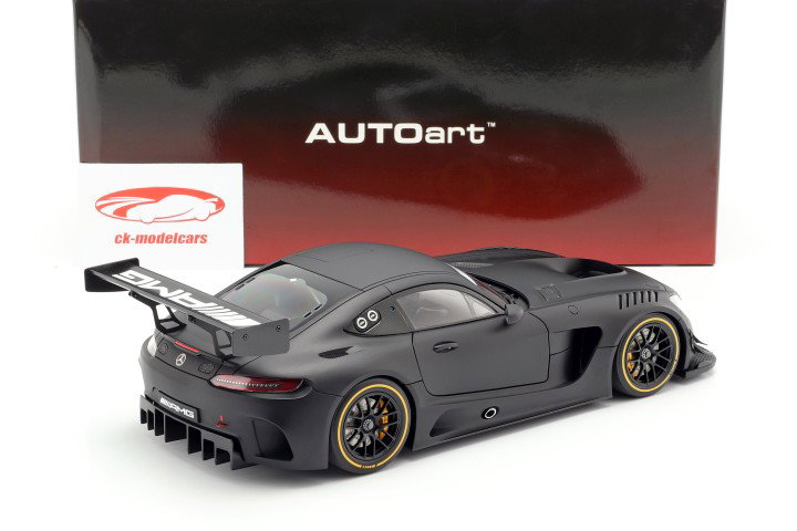Mercedes-Benz AMG GT3 Plain Body Version 2015 black 1:18 AUTOart