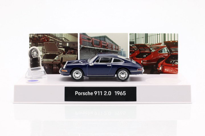 Porsche Calendrier de l'Avent: Porsche 911 bleu 1:43 Franzis