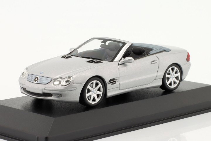 Mercedes-Benz SL klasse (R230) Byggeår 2001 sølv metallisk 1:43 Minichamps