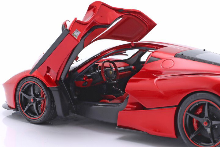 Ferrari LaFerrari Lewis Hamilton rood metalen 1:18 BBR