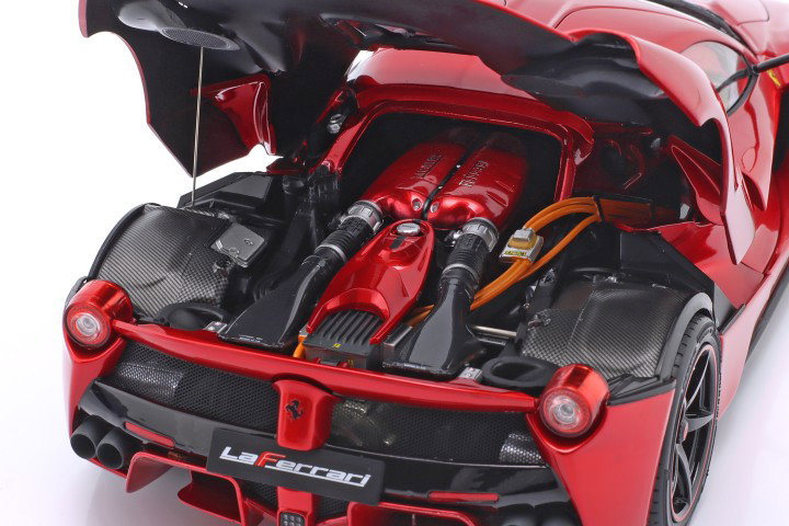 Ferrari LaFerrari Lewis Hamilton rood metalen 1:18 BBR