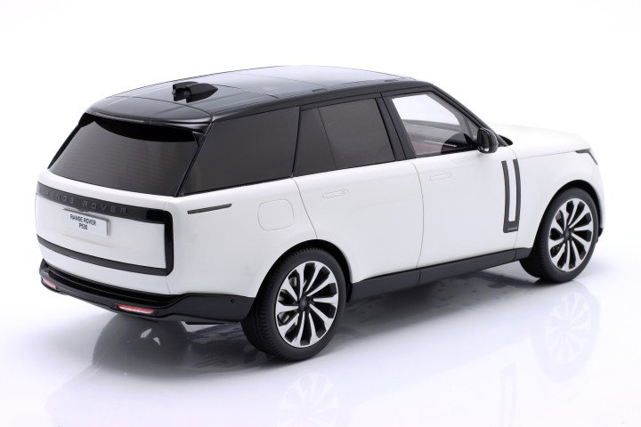 Range Rover P530 Autobiography Año de construcción 2024 Fuji blanco 1:18 GT-Spirit