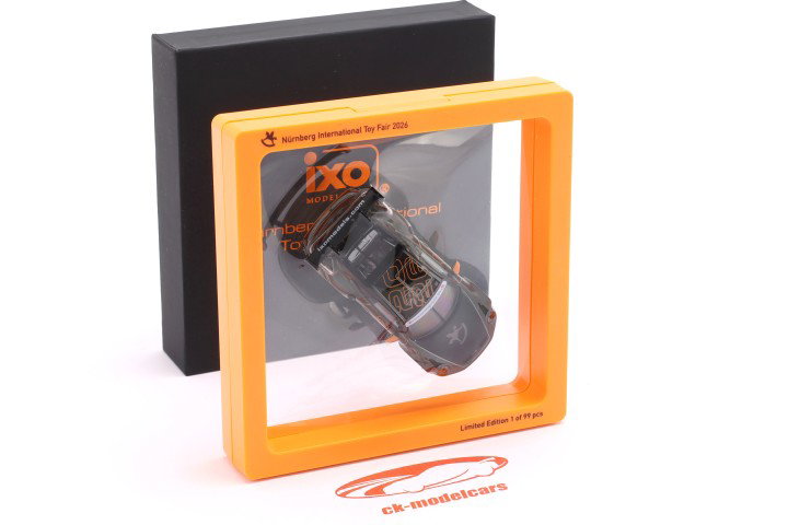 Porsche 911 (992) GT3 Cup Legetøjsmesse Nürnberg 2026 sort / orange 1:64 Ixo