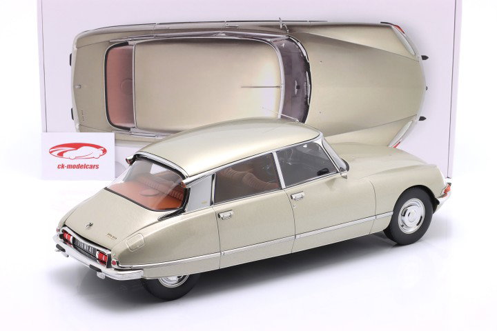 Citroen DS 23 Pallas Année de construction 1973 Tholonnet beige 1:12 Norev