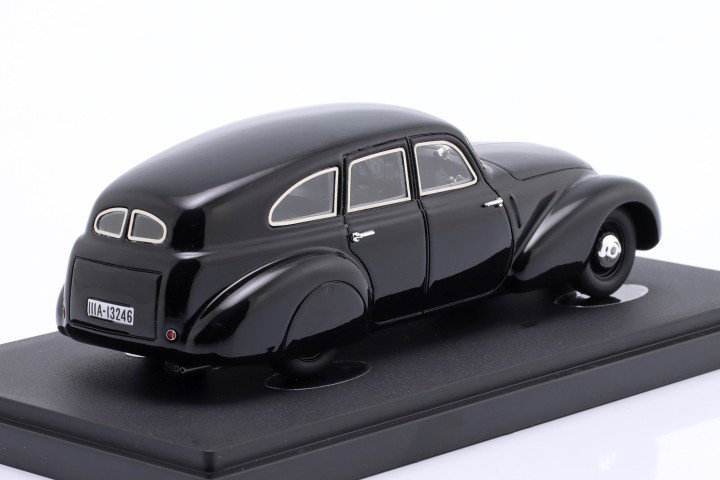 Kamm K4 BMW Année de construction 1940 noir 1:43 AutoCult