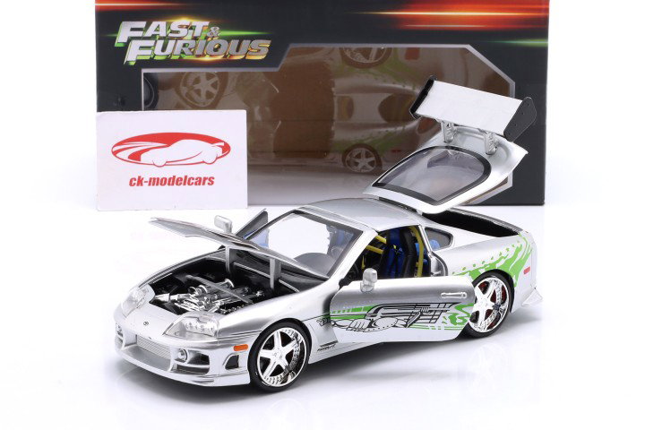 Brian's Toyota Supra filmserie Fast & Furious zilver / decor 1:24 Jada Toys