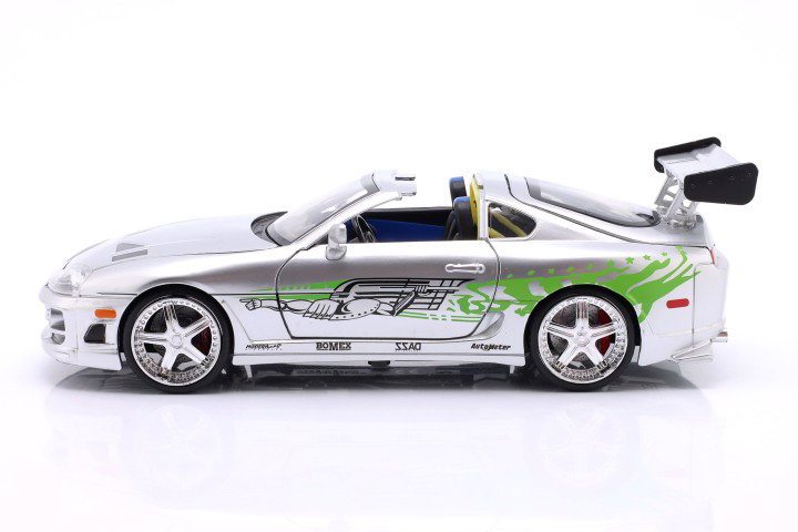 Brian's Toyota Supra filmserie Fast & Furious zilver / decor 1:24 Jada Toys