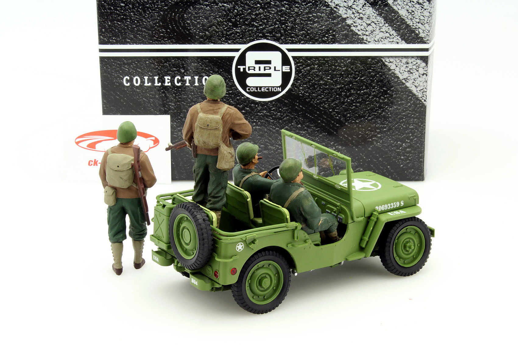 Jeep Willy's US Army met 4 soldaten jaar 1942 leger groen 1:18 Triple9