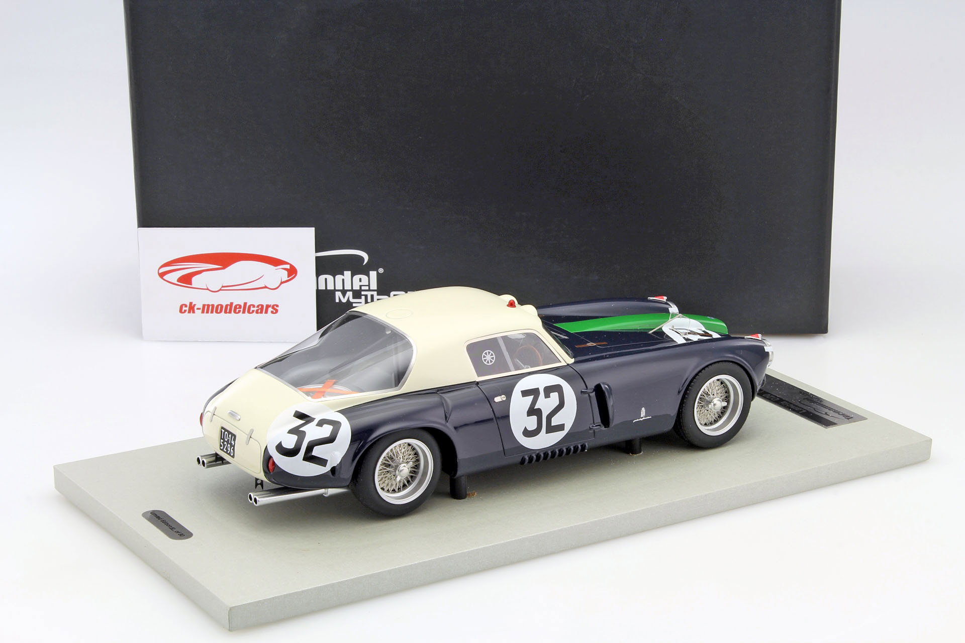 Lancia D20 Coupe #32 24h LeMans 1953 Bonetto, Valenzano 1:18 Tecnomodel