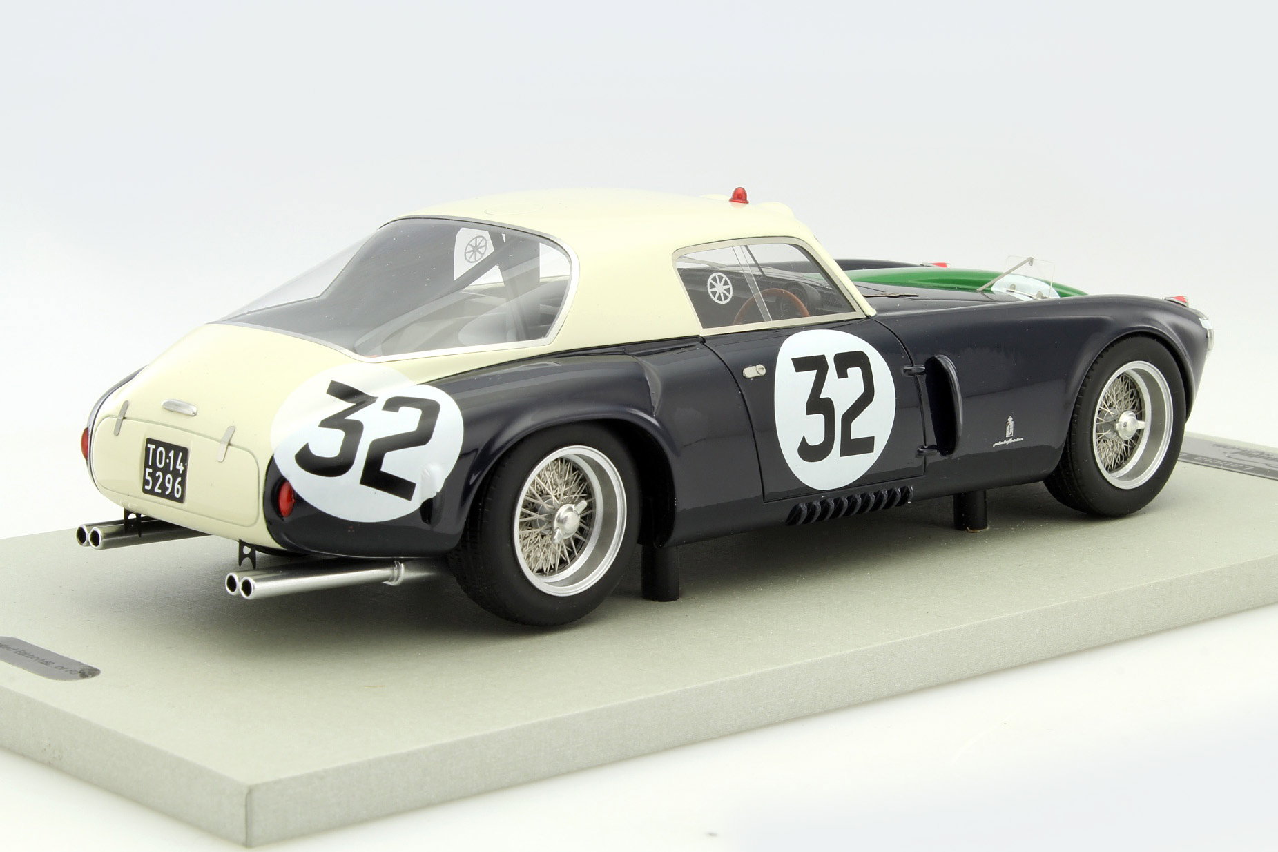 Lancia D20 Coupe #32 24h LeMans 1953 Bonetto, Valenzano 1:18 Tecnomodel