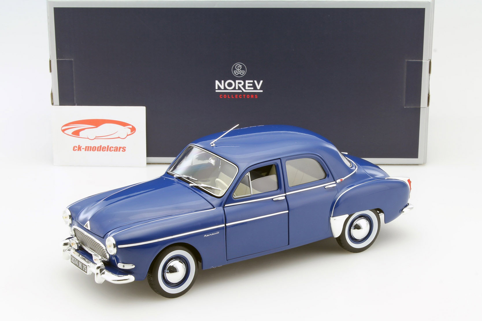 Renault Fregate Year 1959 blue 1:18 Norev