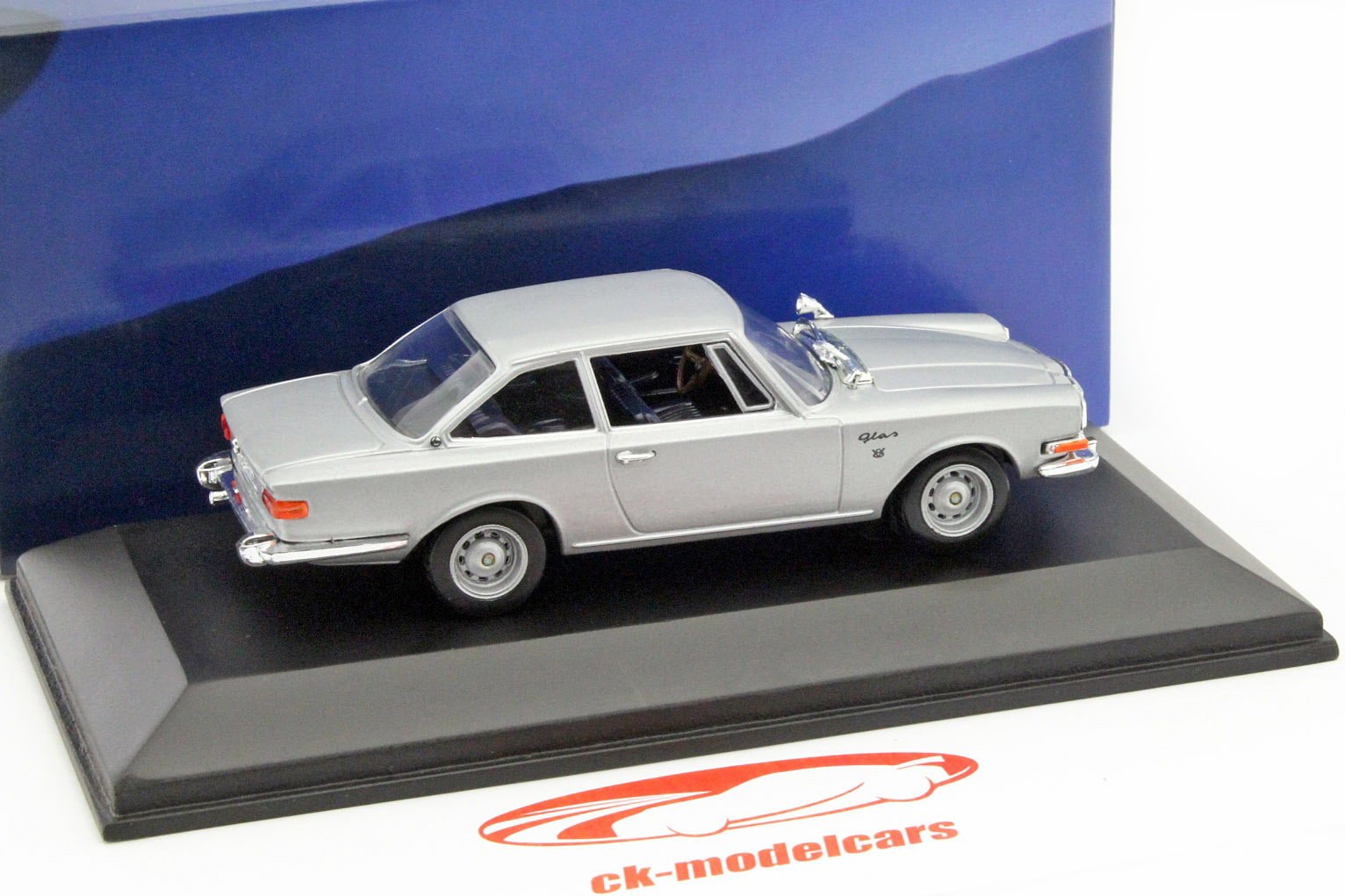 Glas 2600 V8 gray 1:43 Atlas