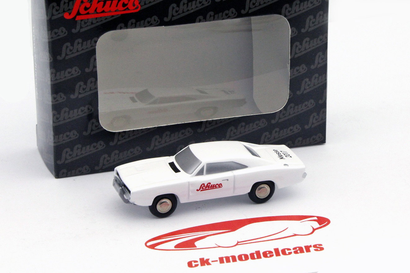 Dodge Charger Toy Fair Nürnberg 2017 white 1:87 Schuco