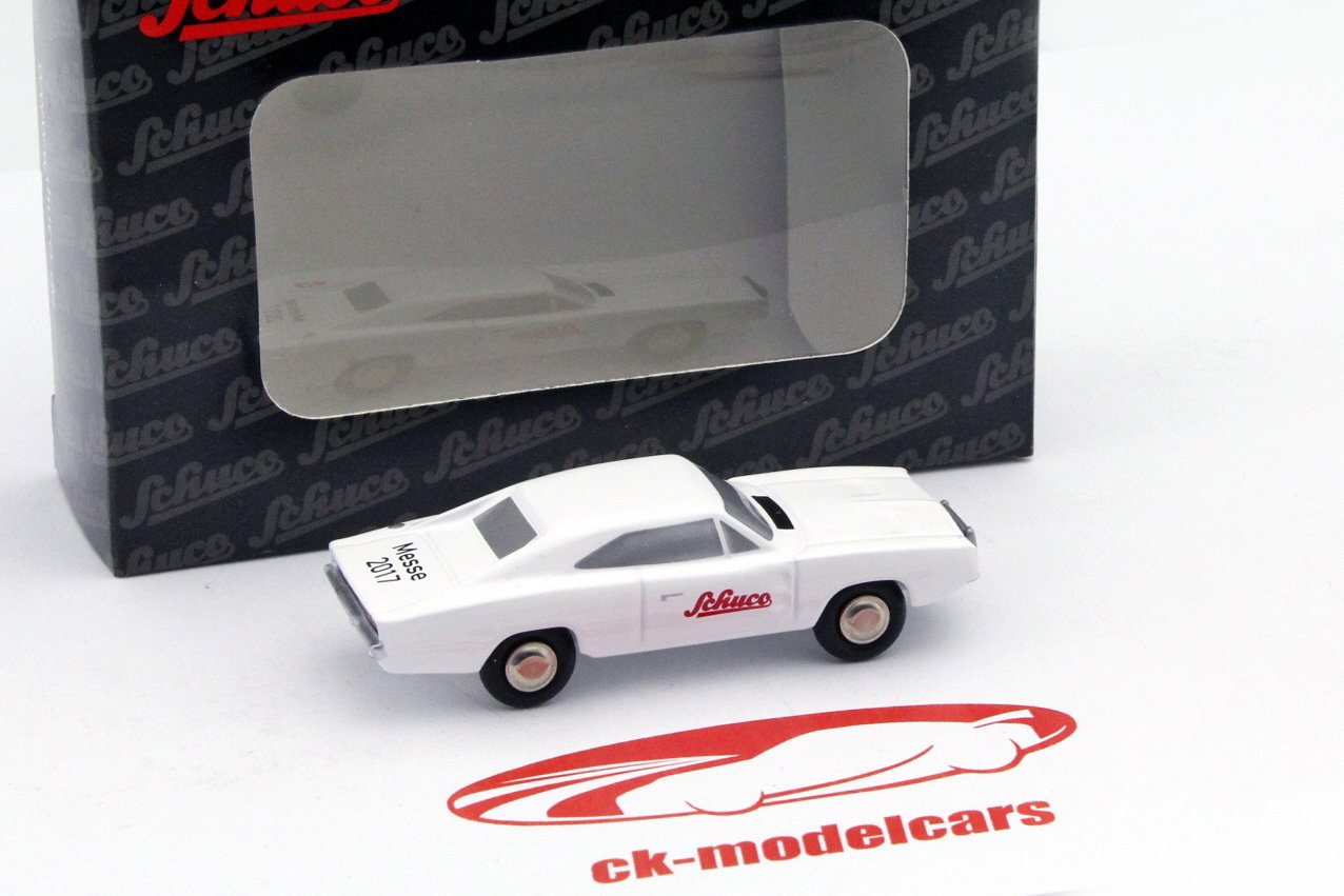 Dodge Charger Toy Fair Nürnberg 2017 white 1:87 Schuco