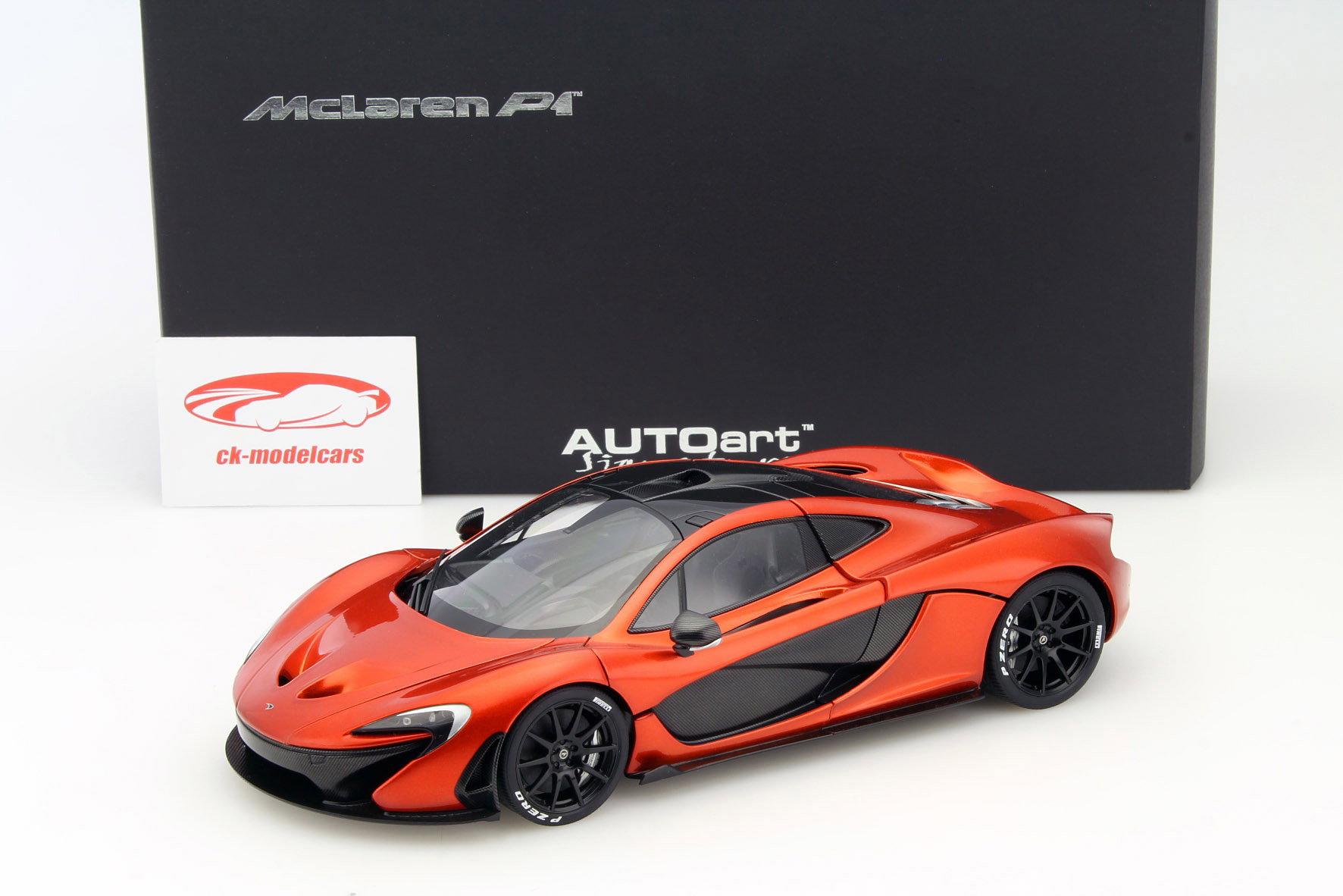 McLaren P1 année 2013 orange 1:18 AUTOart