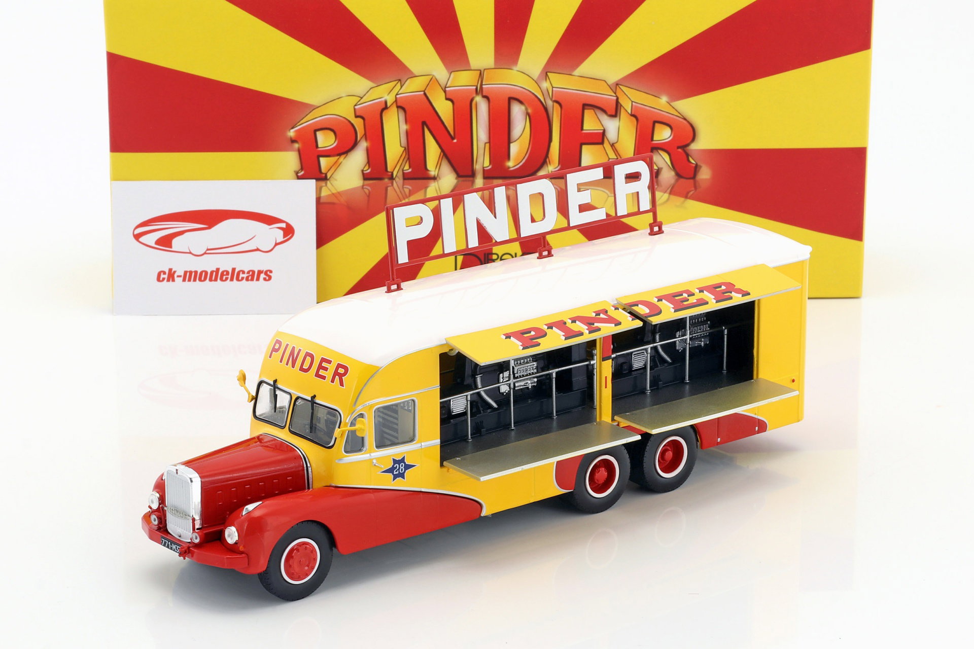 Direkt Collections 1:43 Bernard 28 Electrical Truck Pinder circus