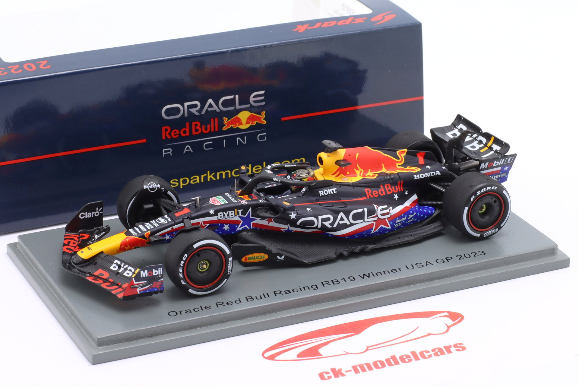 M. Verstappen Red Bull RB19 #1 Sieger USA GP Formel 1 Weltmeister 2023 1:43 Spark