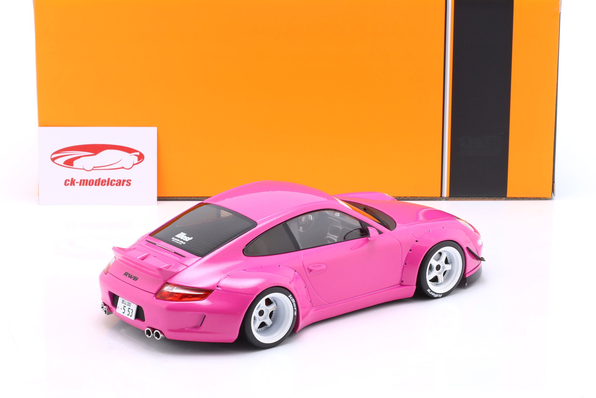 モデル 車 18CMC167.22 4895102343041