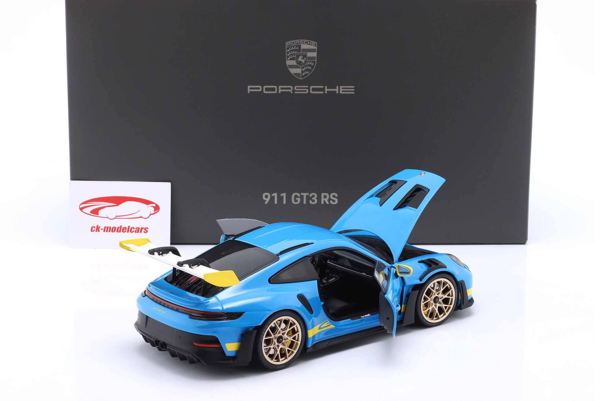 MINICHAMPS Porsche 911 (992) GT3 ブルー モデル 車 WAP0215110SGT3