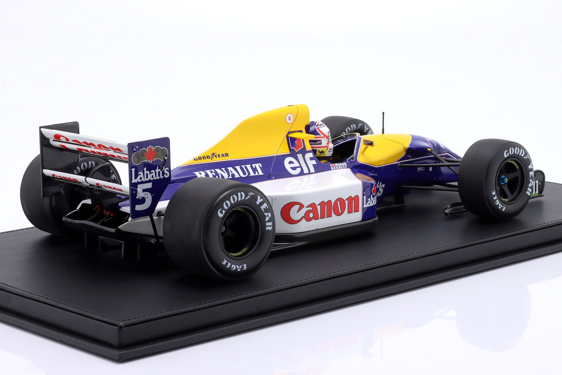 model car GP12-28AWD 1228112000011