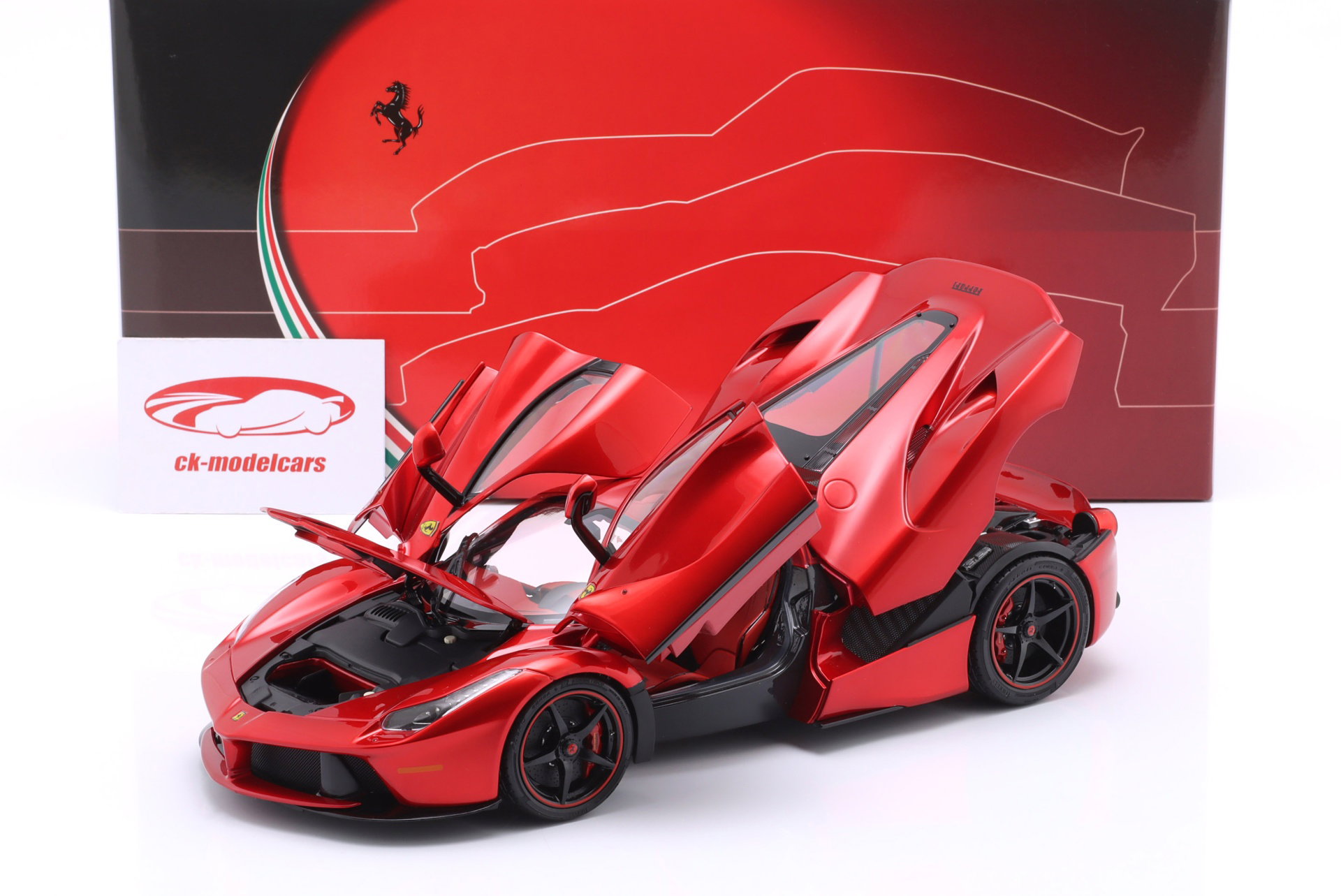 Ferrari LaFerrari Lewis Hamilton rood metalen 1:18 BBR