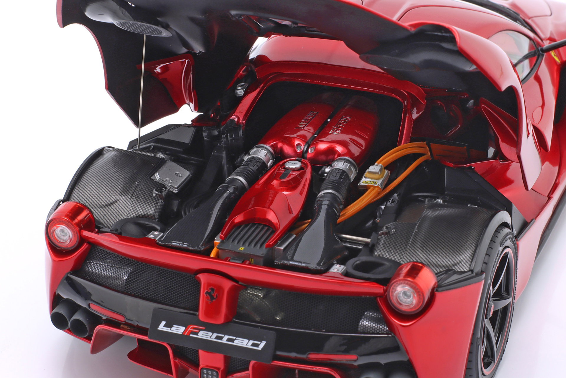 Ferrari LaFerrari Lewis Hamilton rood metalen 1:18 BBR
