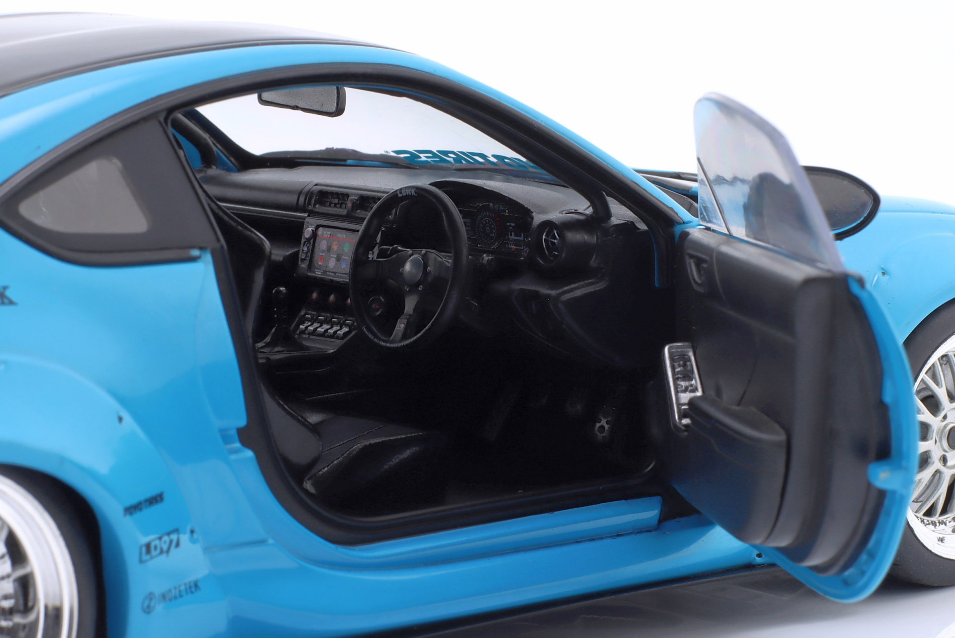 Toyota GR86 LBWK Body Kit 2024 нежно-голубой 1:18 Solido
