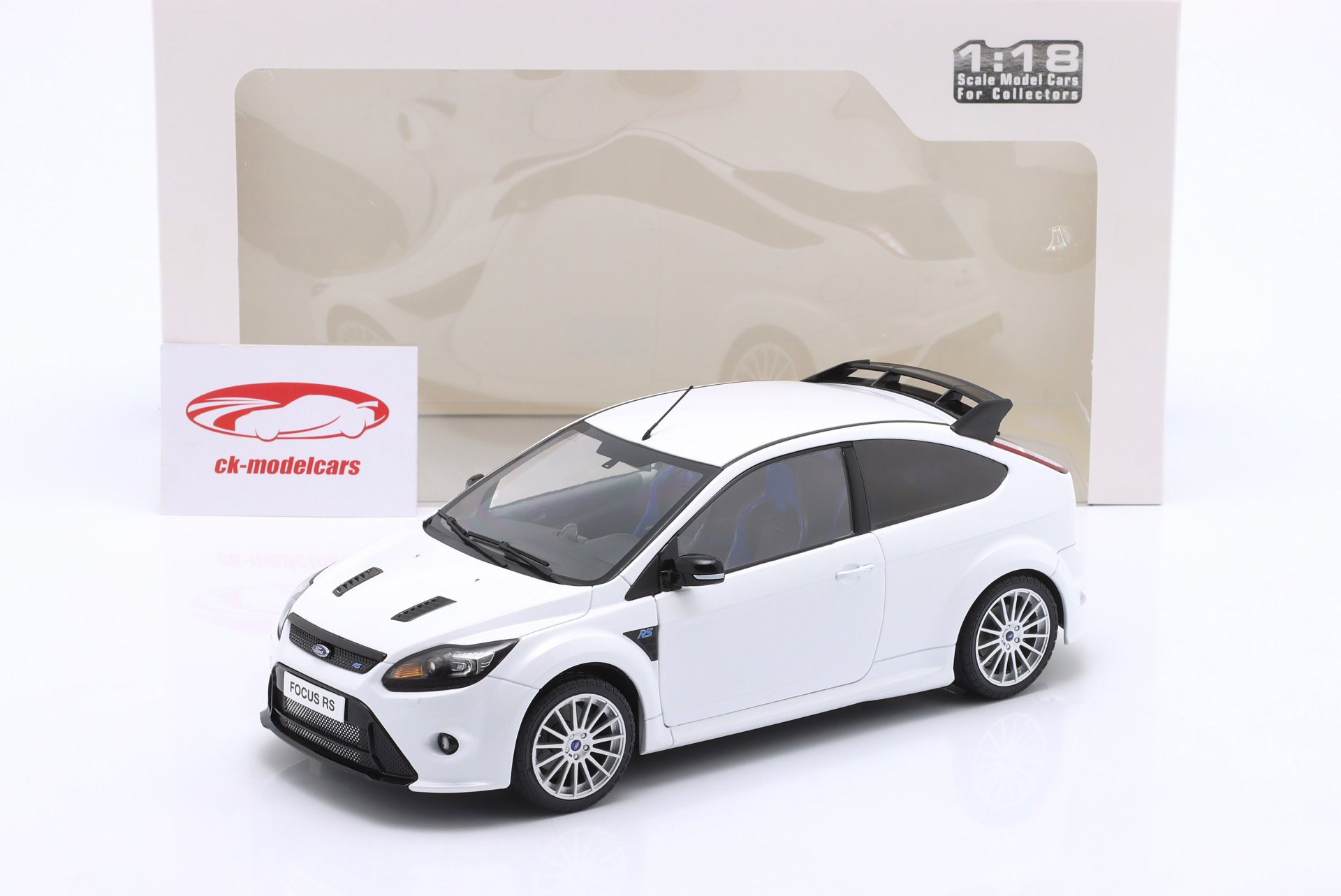 Solido 1:18 Ford Focus RS MK II 建設年 2009 白 S1813102 モデル 車