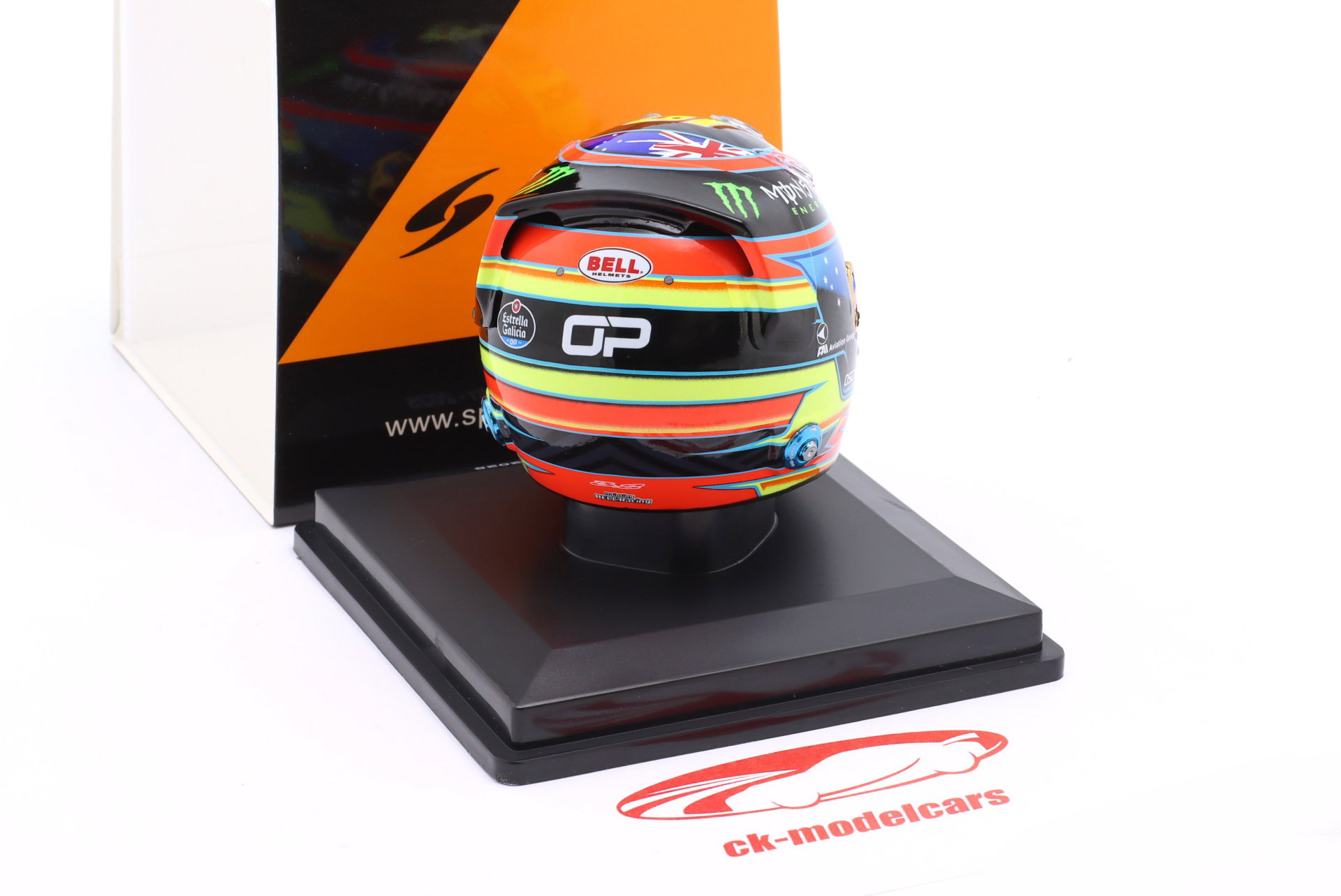 Oscar Piastri #81 McLaren Fórmula 1 Team fórmula 1 2025 casco 1:5 Spark