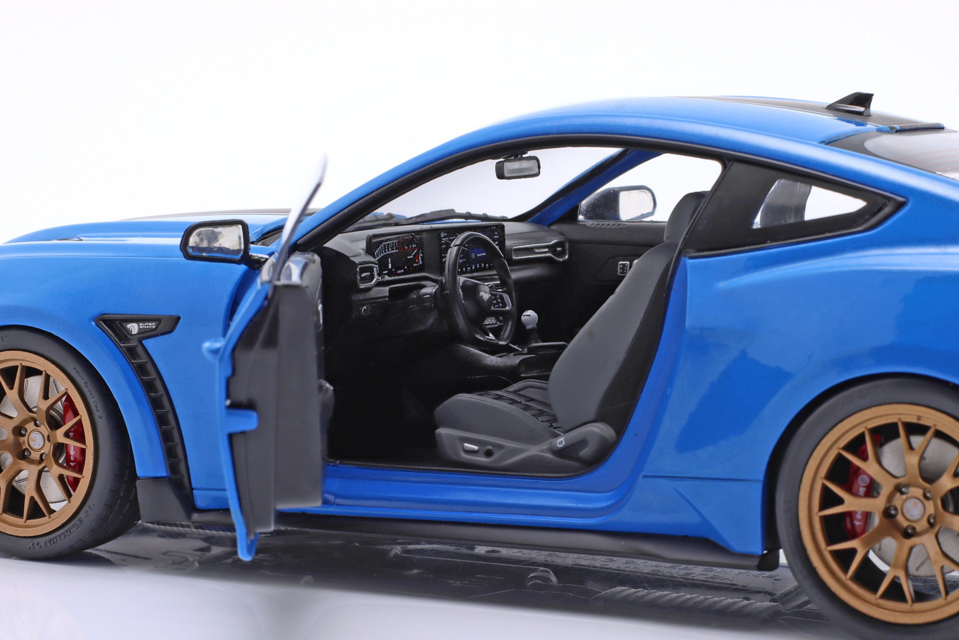 model car S1813802 421186538 3663506042881