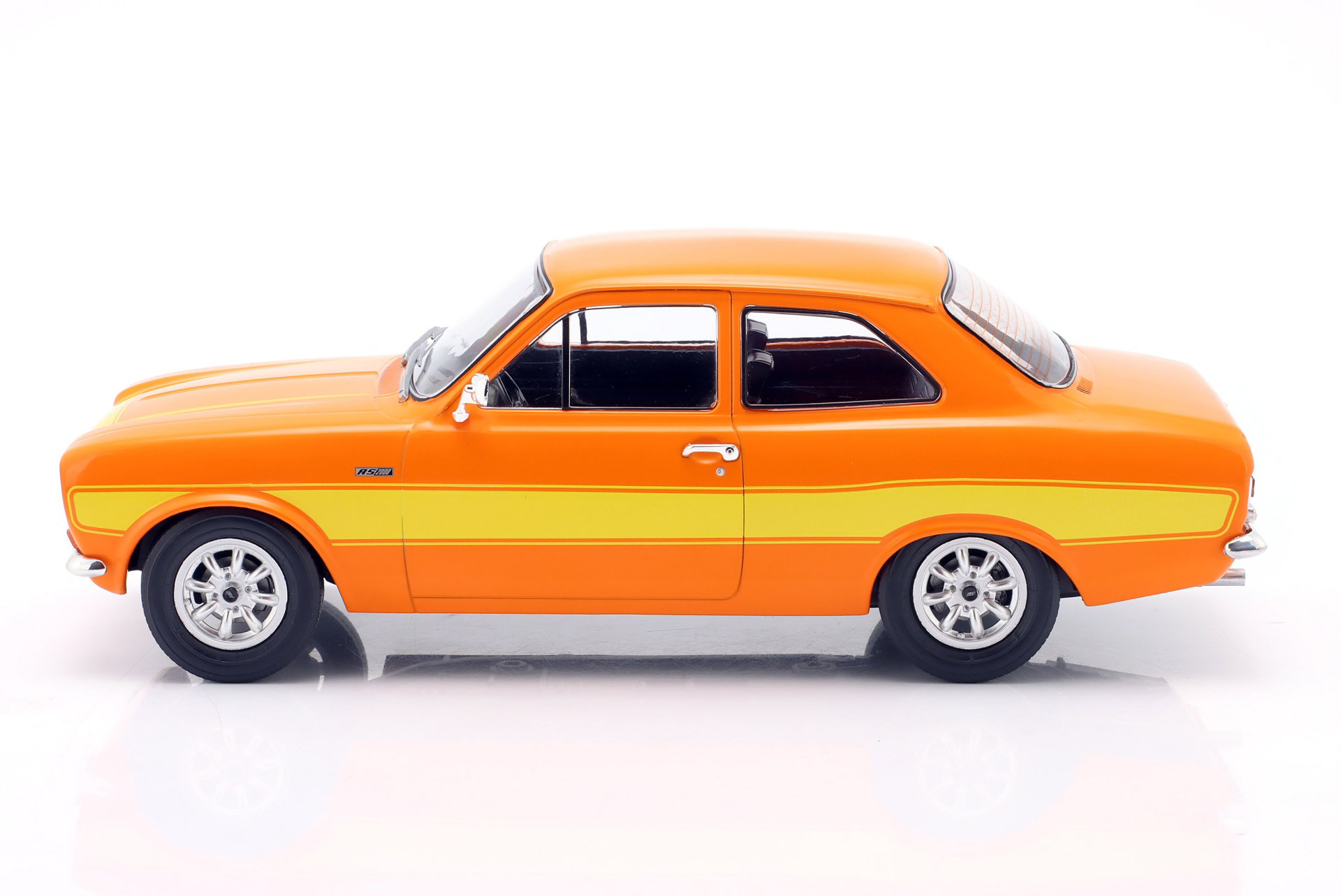 Ford Escort MK I RS 2000 year 1973 orange / yellow 1:18 ModelCar Group