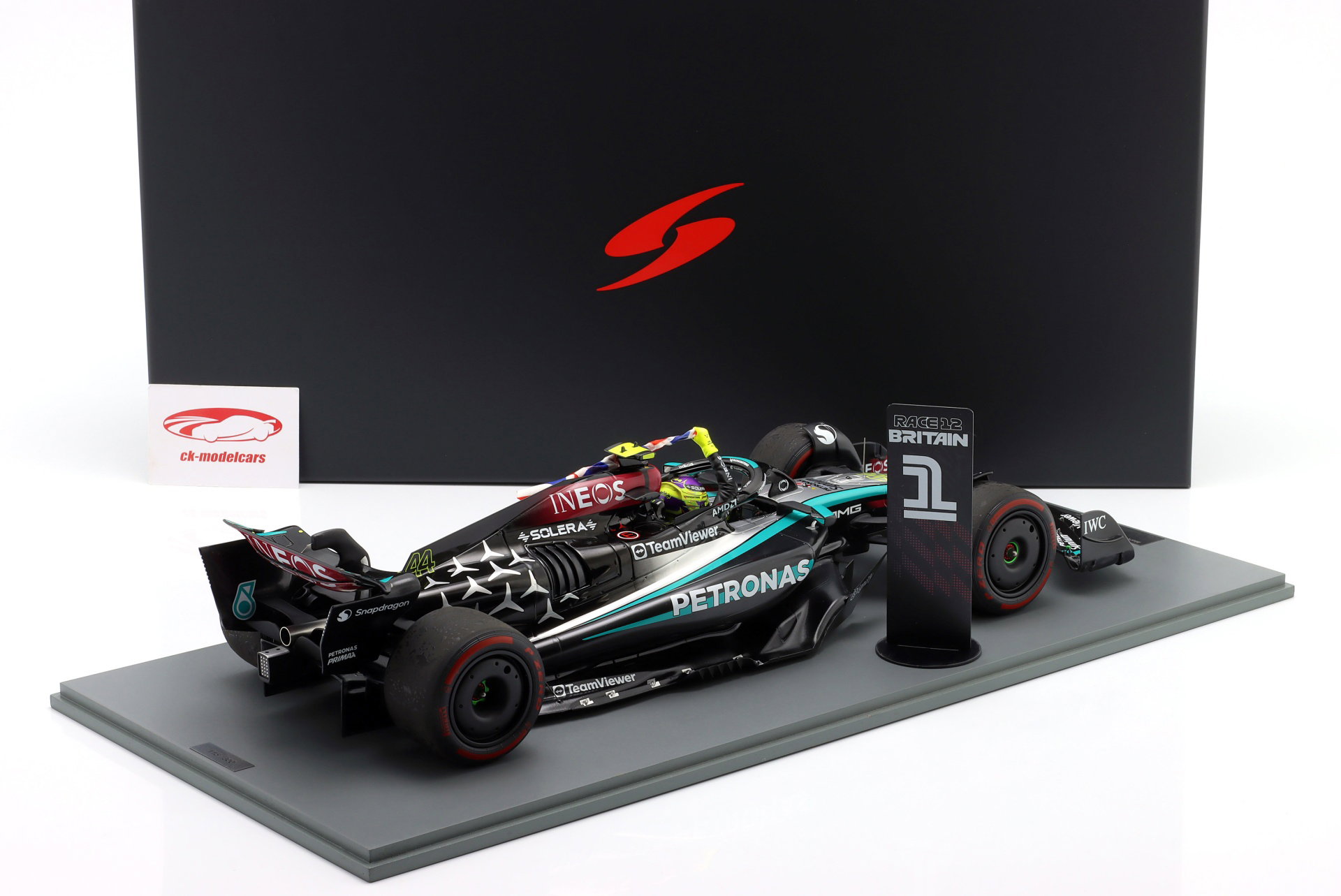 L. Hamilton Mercedes-AMG F1 W15 #44 ganhador Britânico GP fórmula 1 2024 1:12 Spark
