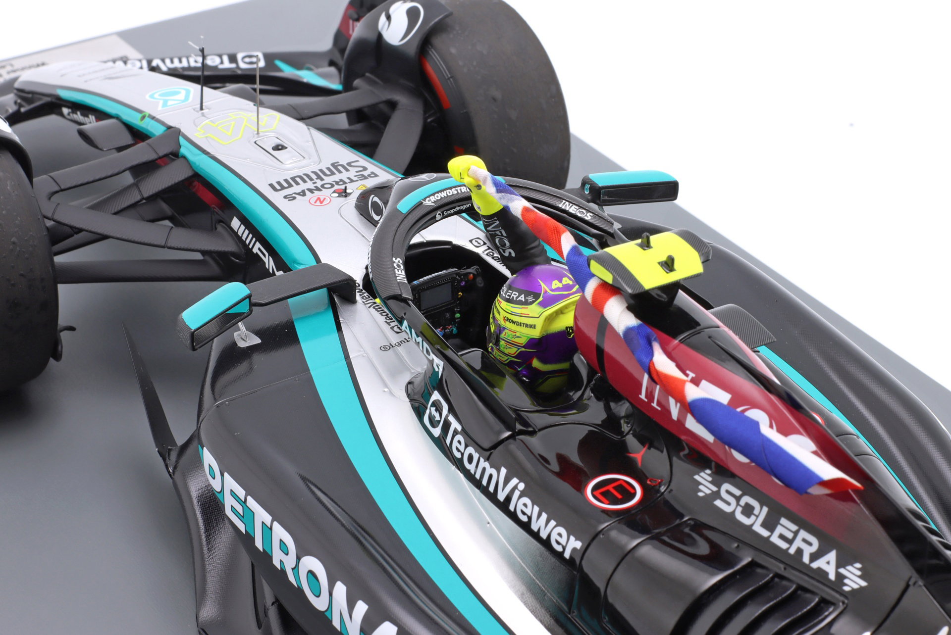 L. Hamilton Mercedes-AMG F1 W15 #44 ganhador Britânico GP fórmula 1 2024 1:12 Spark